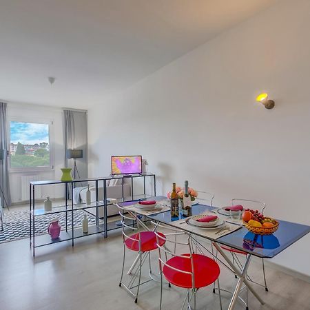 Appartamento Di Tommaso - Happy Rentals Desenzano del Garda Zewnętrze zdjęcie